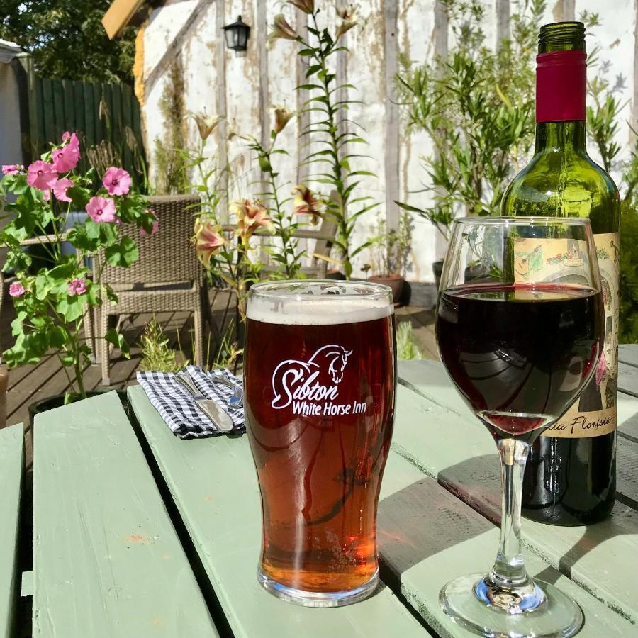 Sibton White Horse Inn ساكسموندهام المظهر الخارجي الصورة